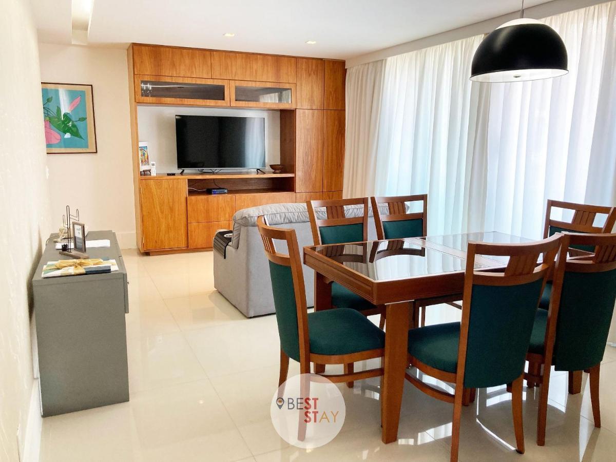 Tiffanys Premium Service Apartamento